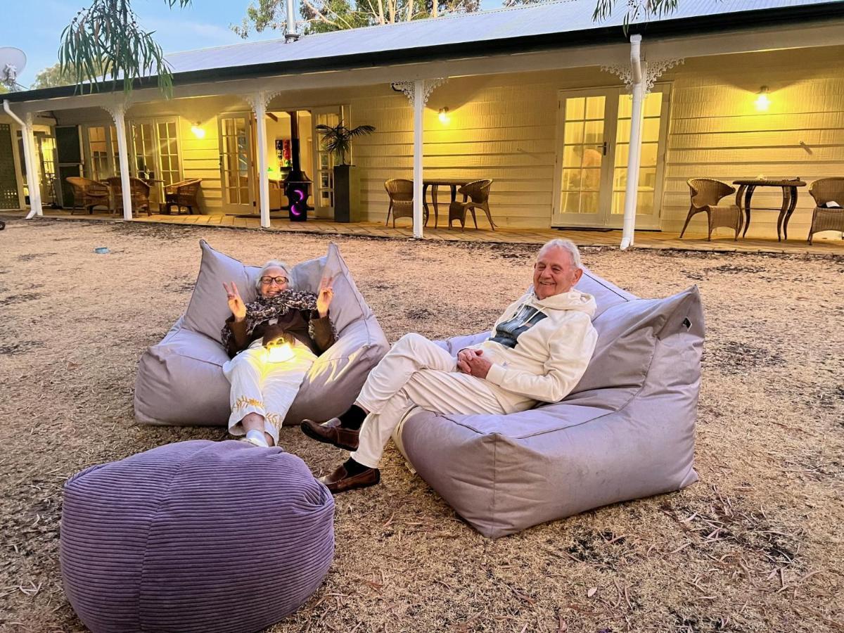 Llewellin'S Guest House Margaret River Eksteriør billede
